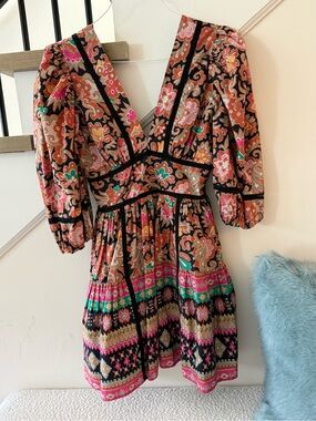 Floral V-Neck Mini Dress in Multicolor